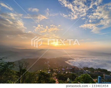 Spectacular view of the sea of clouds and sunrise in Sarangkot, Nepal 133401454