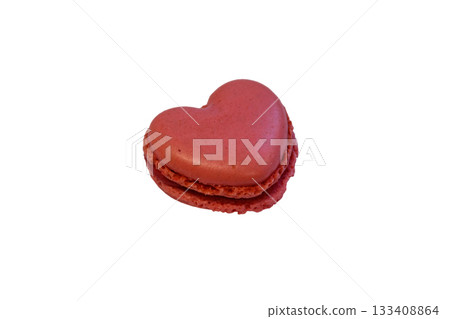 Sweet heart shaped macaroon isolated on white background Sweet heart shaped macaroon isolated on white background 133408864