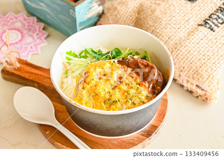 Loco Moco bowl 133409456