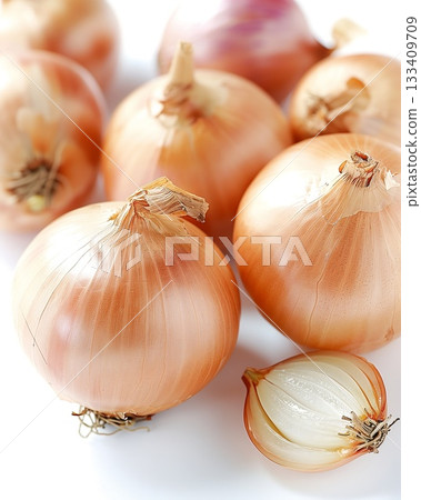Onion white background Onion white background 133409709