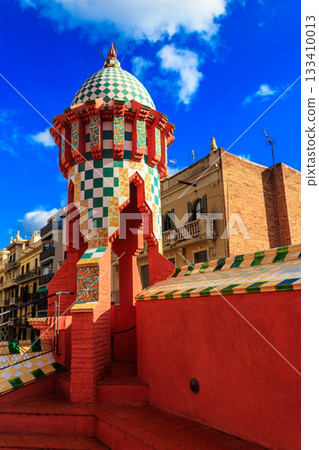 Details from the roof of Casa Vicens in Barcelona, Spain. It is first masterpiece of Antoni Gaudi. Built between 1883 and 1885 Details from the roof of Casa Vicens in Barcelona, Spain. It is first masterpiece of Antoni Gaudi. Built between 1883 and 1885 133410013