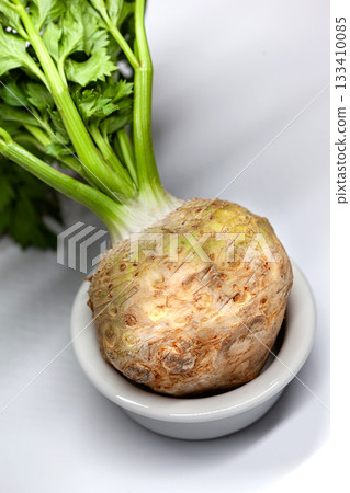 Raw vegetable for an healthy dinner Raw vegetable for an healthy dinner 133410085