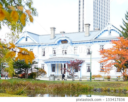 北海道壯麗的秋景:中島公園寶平館 北海道壯麗的秋景:中島公園寶平館 133417836
