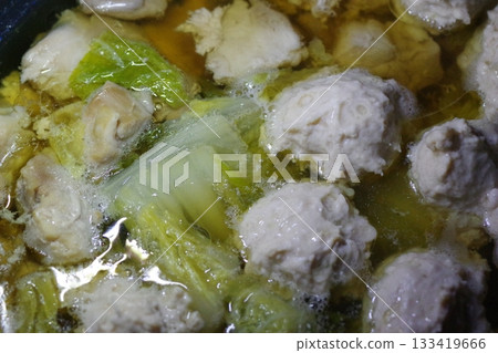 Chicken meatball hotpot 133419666