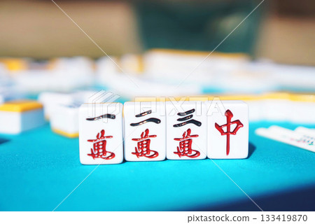 Mah-jong tiles 133419870