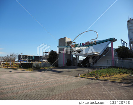 Odaiba demolition work (December 2022) Odaiba demolition work (December 2022) 133420738