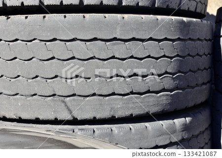 Worn tires Slip signs Cracked tires 133421087