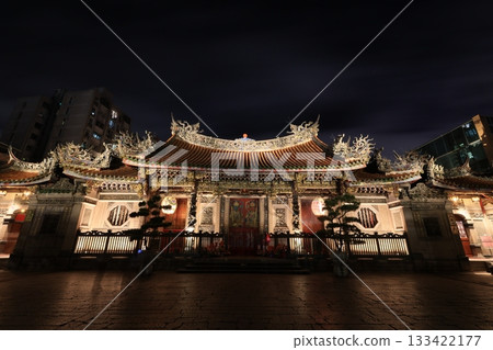 Longshan Temple Longshan Temple 133422177