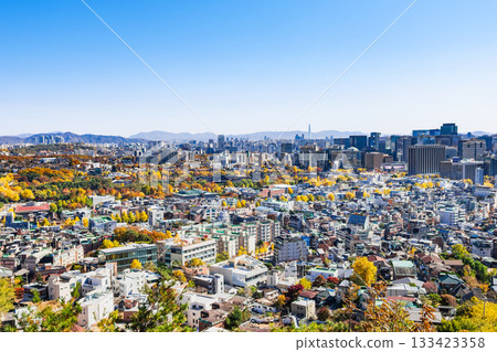 首爾的秋天:從仁王山眺望 首爾的秋天:從仁王山眺望 133423358