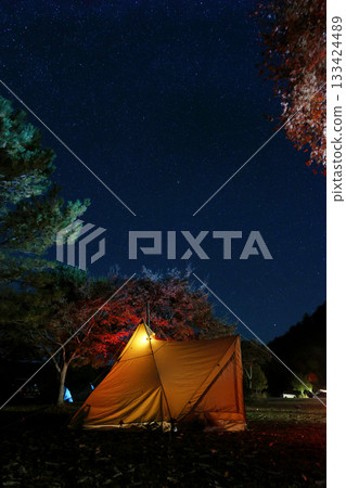 Camping under the stars Camping under the stars 133424489