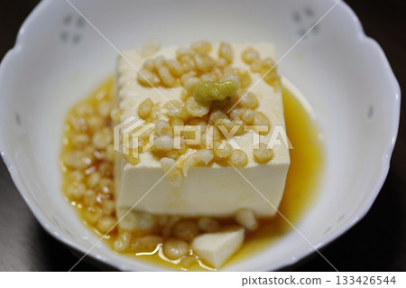 冷豆腐 133426544