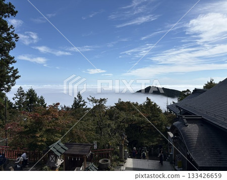 A sea of clouds seen from the shrine in the sky A sea of clouds seen from the shrine in the sky 133426659