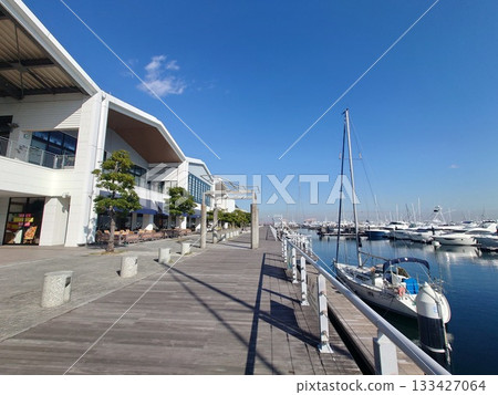 Mitsui Outlet Yokohama Bayside and Yokohama Bayside Marina Mitsui Outlet Yokohama Bayside and Yokohama Bayside Marina 133427064