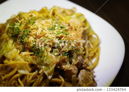 美味的日式炒麵 美味的日式炒麵 133429764