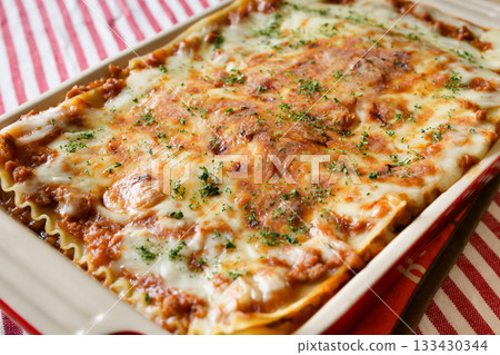 Lasagna Lasagna 133430344