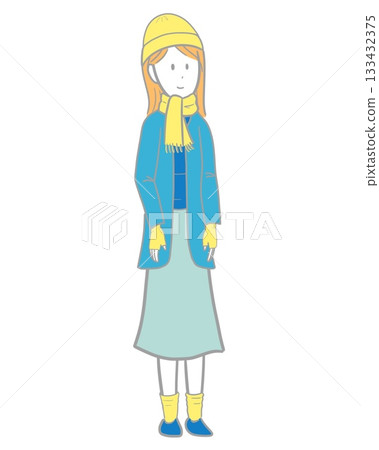 一位淺色頭髮、穿著冬季服裝的女子 一位淺色頭髮、穿著冬季服裝的女子 133432375