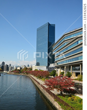 Buildings and autumn scenery Buildings and autumn scenery 133432825