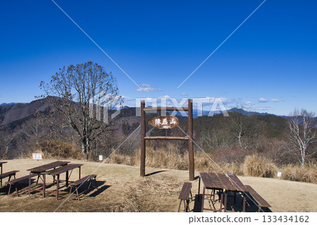 [Kanagawa Prefecture] Scenery from the summit of Mount Jinba 133434162