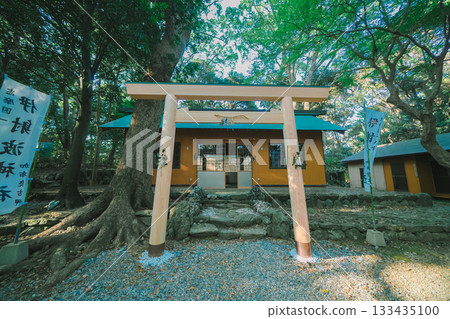 伊勢波神社的奇蹟之窗 伊勢波神社的奇蹟之窗 133435100