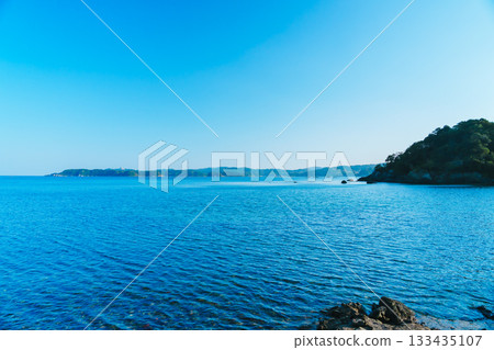 The Miracle Window of Isenami Shrine 133435107