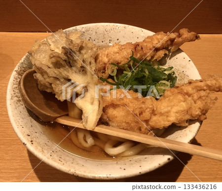 Chicken and Maitake Tempura Udon 133436216
