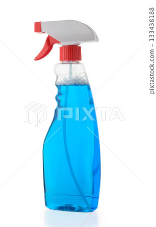 Window cleaning spray bottle with blue liquid Window cleaning spray bottle with blue liquid 133438188