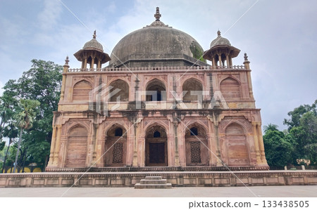 Historical Mughal-era tomb of Khusrau Mirza in Khusro Bagh, Prayagraj, India, showcasing intricate sandstone architecture and Indo-Islamic design elements. 133438505