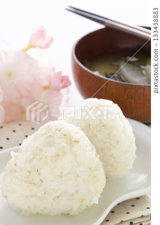 Barley rice balls and miso soup with daikon radish and wakame seaweed Barley rice balls and miso soup with daikon radish and wakame seaweed 133438883