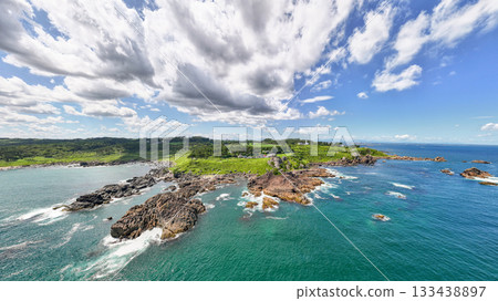 夏季青森縣種佐海岸的空拍照片 夏季青森縣種佐海岸的空拍照片 133438897