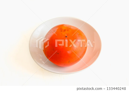 Ripe persimmon 133440248