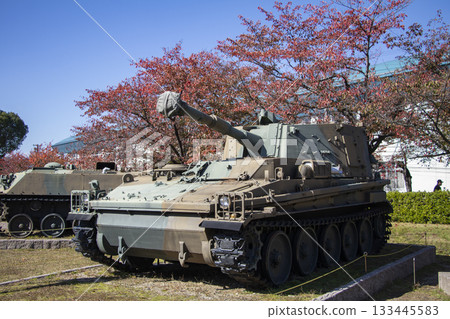 Type 75 self-propelled 155mm cannon 133445583