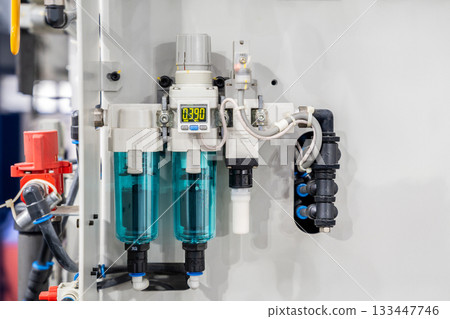 Compressed Air Filter Regulator Lubricator. 133447746