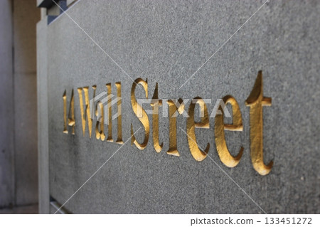 紐約冬季城市景觀和聖誕燈飾旅遊風景，自由女神像，9/11紀念館，地鐵 133451272