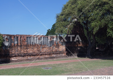 Scenery of Wat Phra Si Sanphet in Ayutthaya Historical Park, Ayutthaya, Thailand Scenery of Wat Phra Si Sanphet in Ayutthaya Historical Park, Ayutthaya, Thailand 133457516