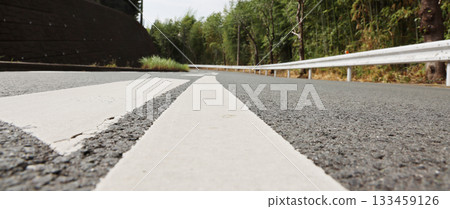 Wide_Powerful Road 133459126