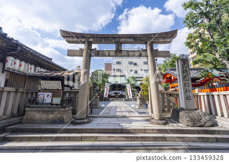 京都:稻荷神社(原園神社)與鷹號神社 京都:稻荷神社(原園神社)與鷹號神社 133459328