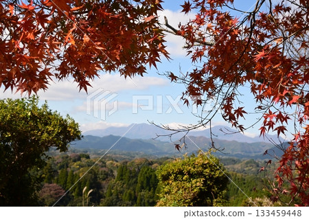 View of the Kuju Mountains from the Oka Castle ruins in late autumn 133459448
