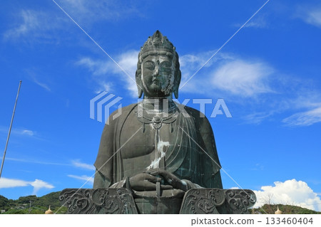 A view of Hirado's Daigyoran Kannon under a clear blue sky 133460404