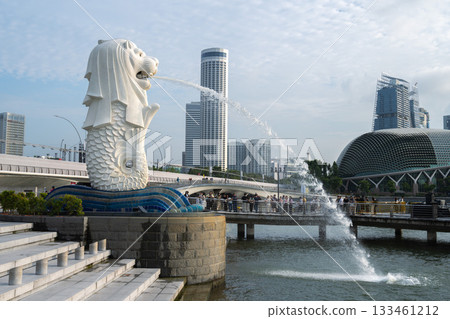 新加坡清晨的魚尾獅 新加坡清晨的魚尾獅 133461212