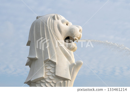 新加坡清晨的魚尾獅 新加坡清晨的魚尾獅 133461214