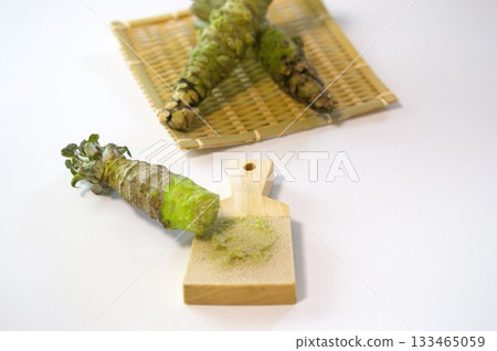 raw wasabi 133465059