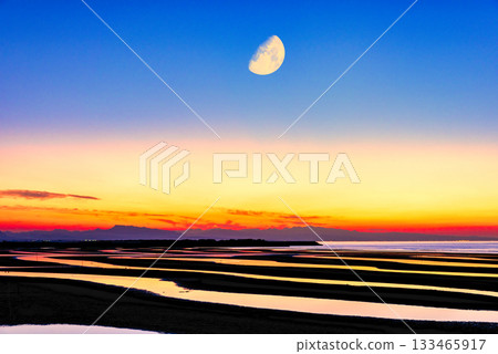 Beautiful sunset scenery at Matama Beach Beautiful sunset scenery at Matama Beach 133465917