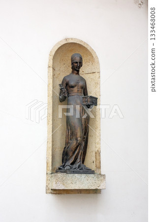 Statue of Dora Krupic Statue of Dora Krupic 133468008