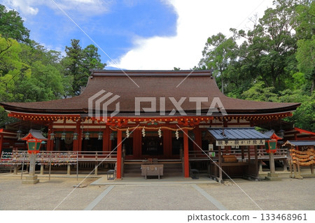 Isonokami Shrine, Tenri City, Nara Prefecture 133468961