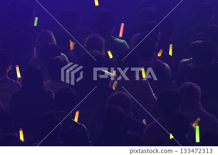 [Cyalume] A must-have for concert penlights 133472313