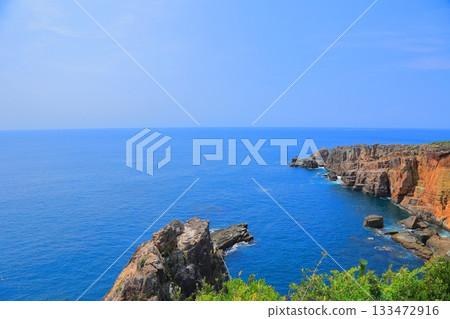 Sandanbeki, Shirahama Town, Wakayama Prefecture 133472916