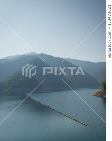 lake shrouded in fog lake shrouded in fog 133473621