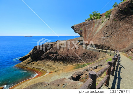 [Mie Prefecture] Onigajo Castle on a clear day 133476774