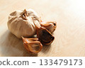 Black garlic 133479173