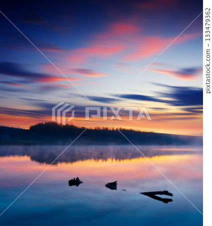 lake 133479362